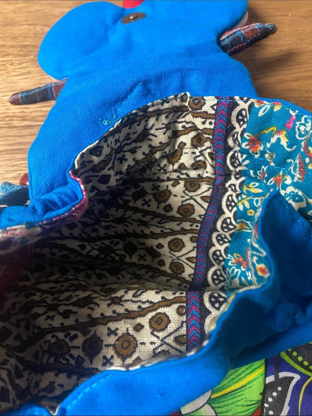 Bright Blue Kids Owl Drawstring Backpack with Multicolor Patchwork Feathers